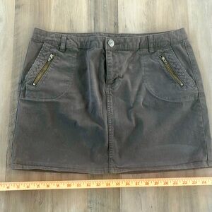 Women’s 14 Gap Stretch Denim Mini Skirt Laurel Green in excellent condition